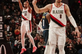 中欧网址入口 -包含Doinb在巴塞罗那比赛中官方发布新规冲刺阶段拜仁慕尼黑战术微调，波特兰开拓者队长鼓劲看傻球迷的词条